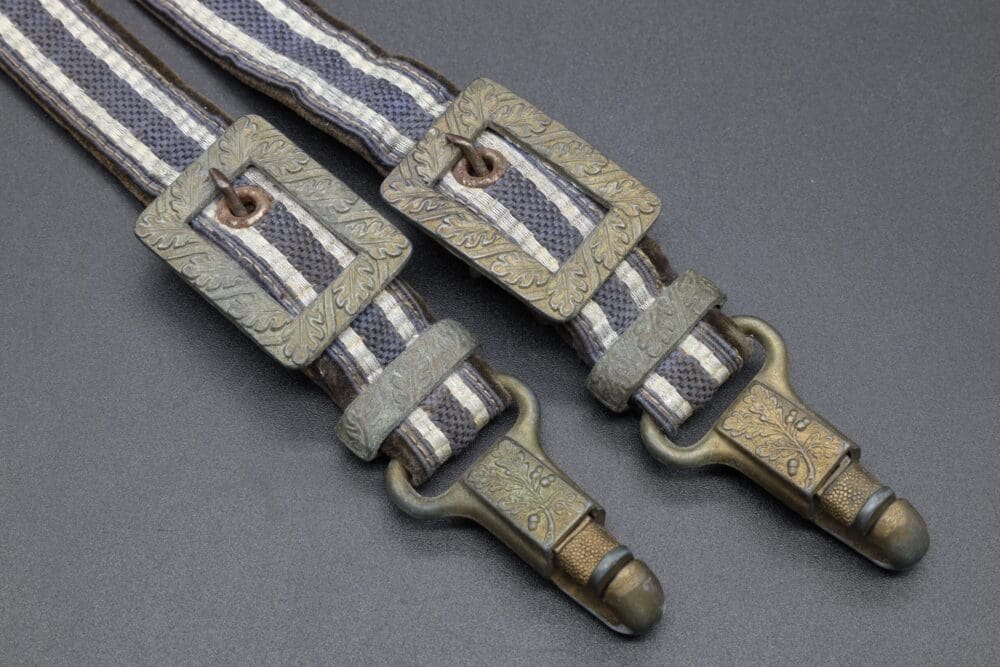 Deluxe Luftwaffe dagger Hangers - Image 3